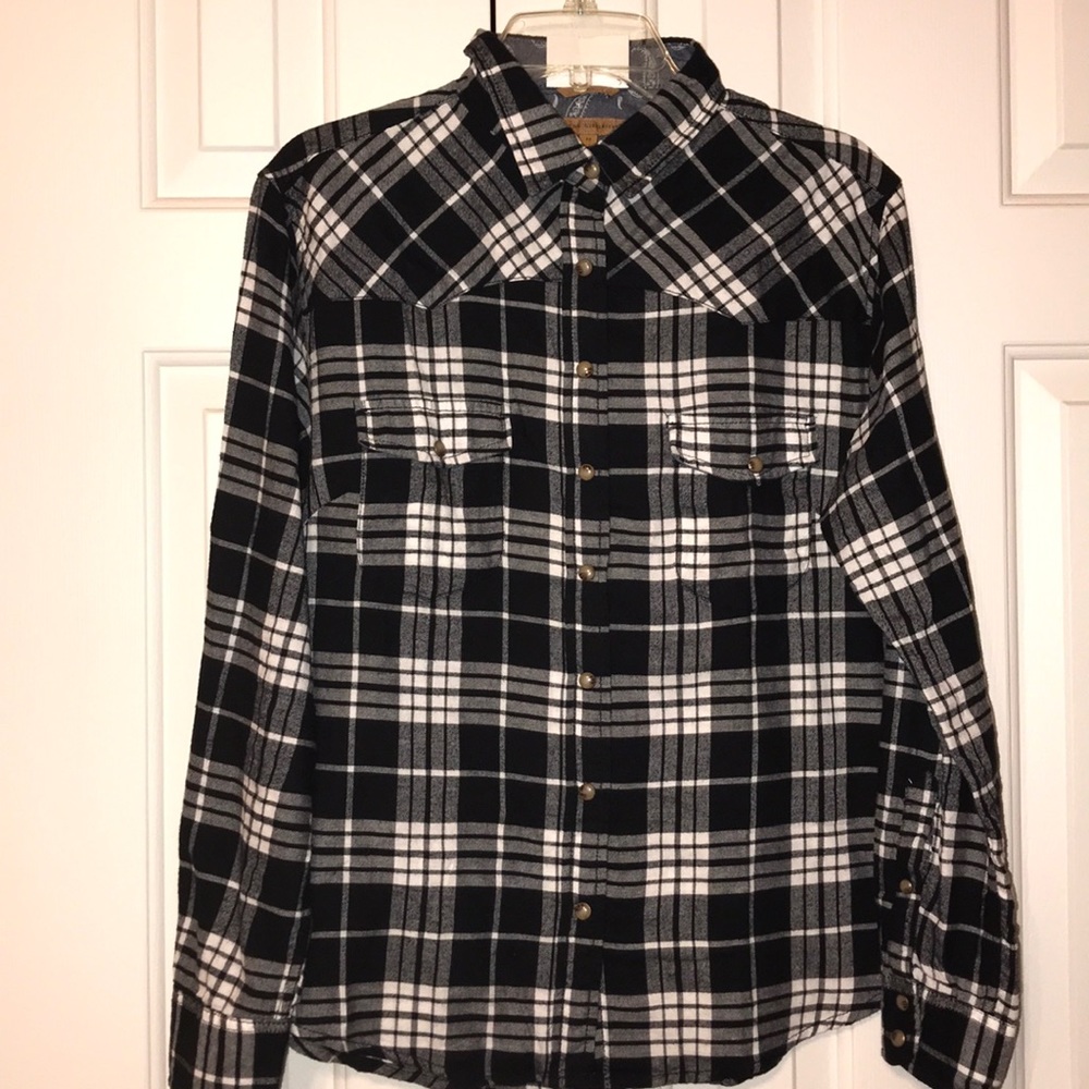 Jachs Girlfriend plaid button down Size Medium